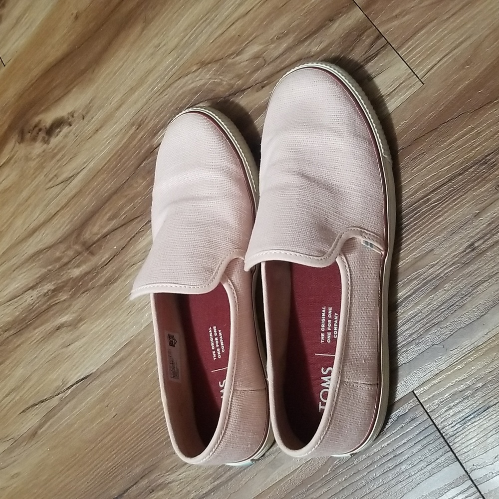 Toms shoes